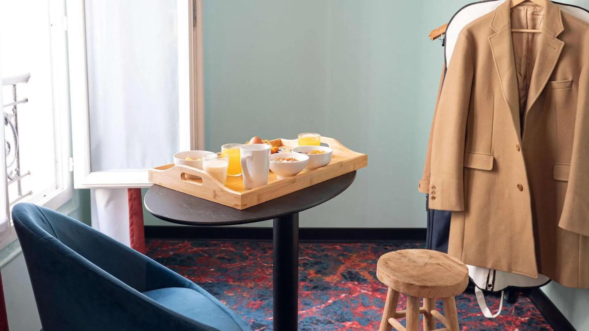 Отель Ibis Styles Batignolles 3*