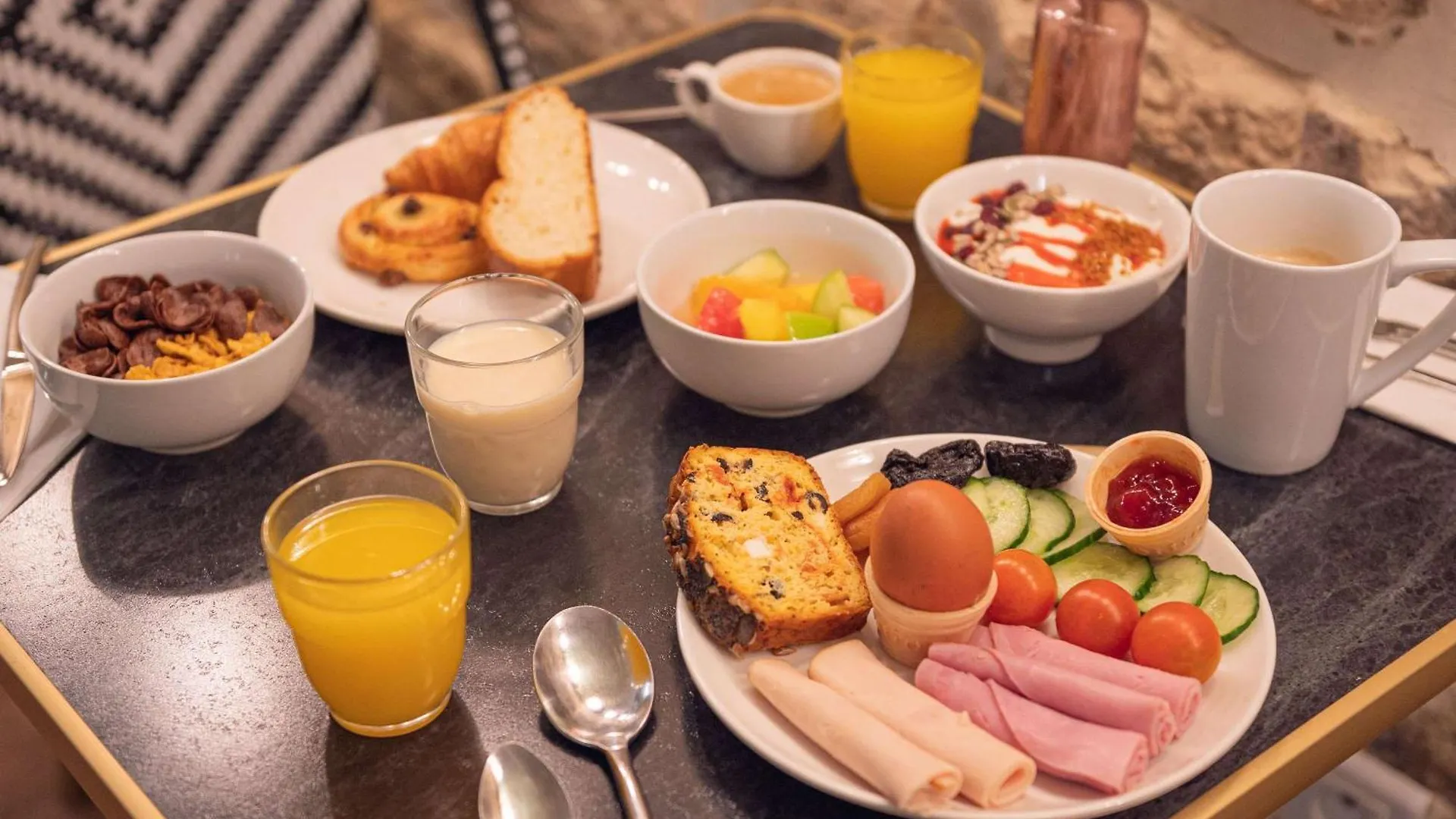 ميريفك فندق 3*