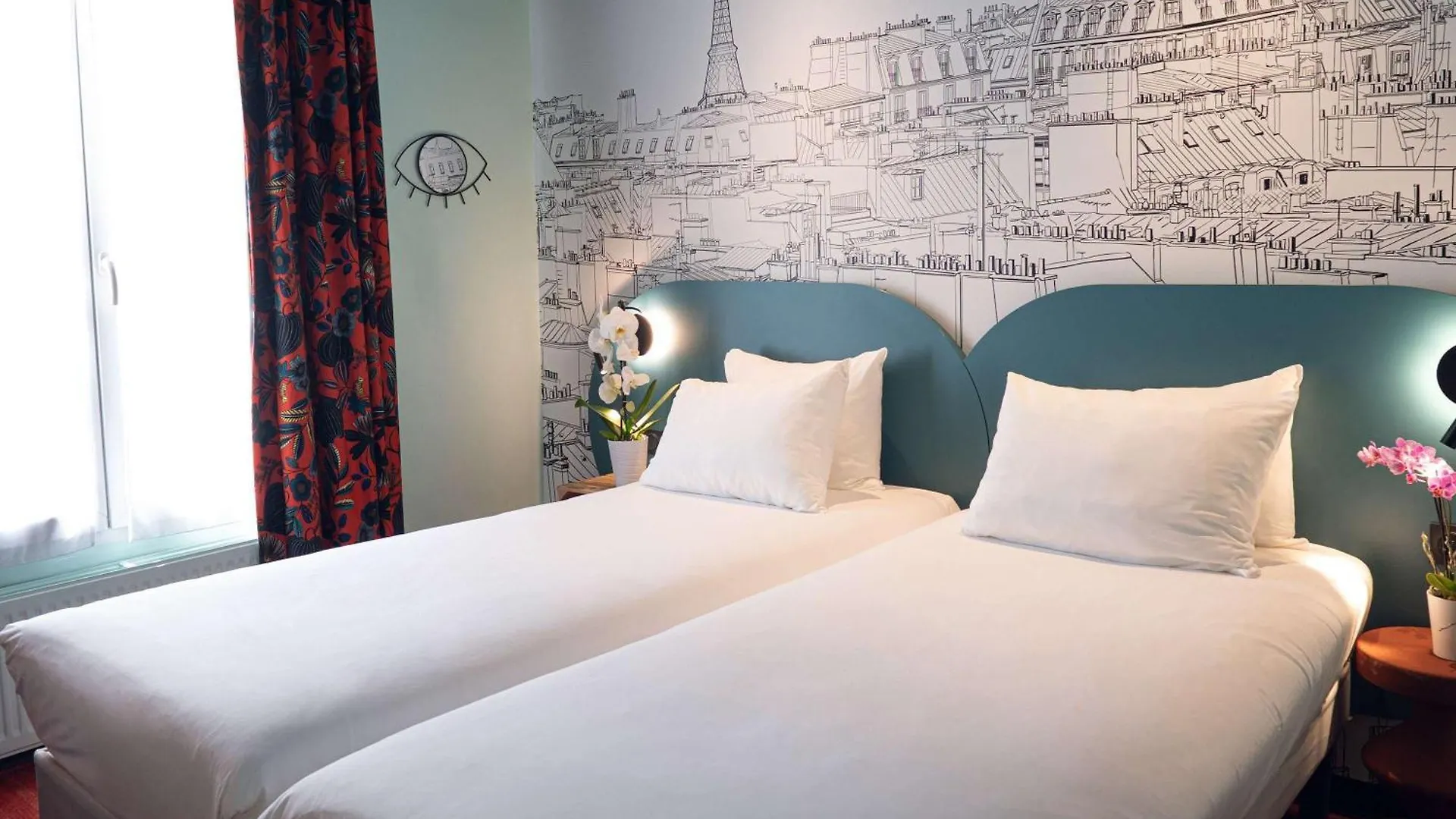 Ibis Styles Batignolles 3* Париж