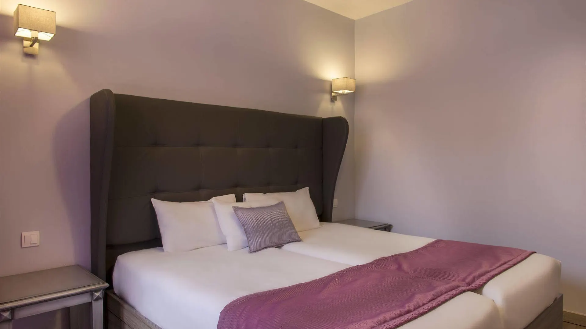 Отель Ibis Styles Batignolles