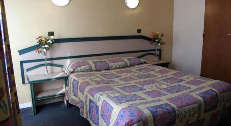Ibis Styles Batignolles Отель