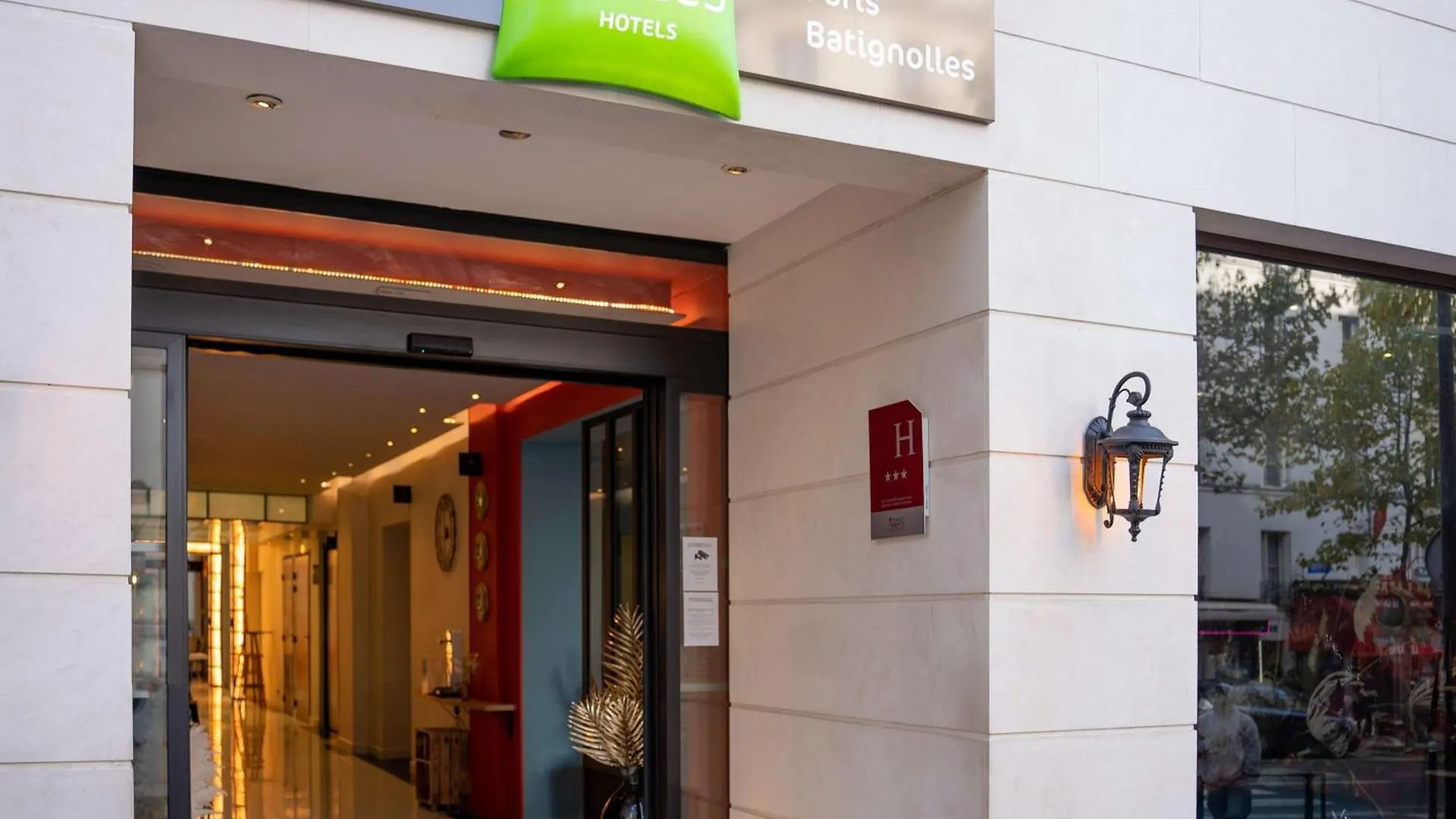 Ibis Styles Batignolles Hotell 3*