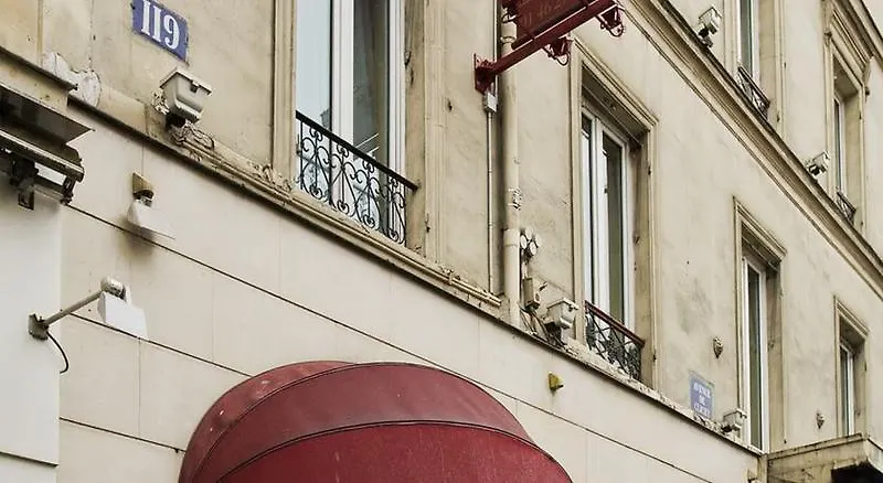 Hotell Ibis Styles Batignolles 3*